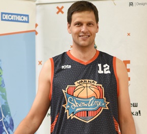 https://bcshowtime.com/wp-content/uploads/2023/11/Alexander-Ivanov.jpg
